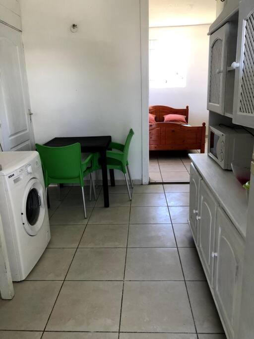 Bel Appartement A Damencourt Le Moule Exterior foto